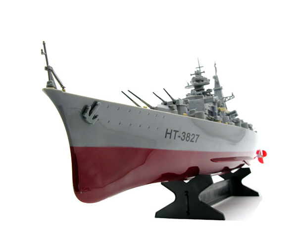 Navire de guerre radiocommandé : le Bismarck